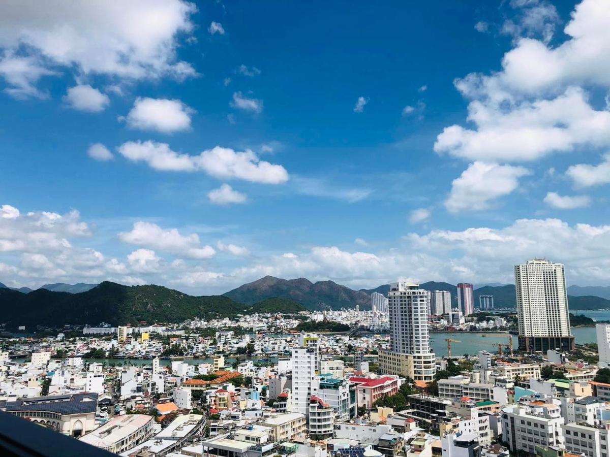 Marina T&T Apartment Nha Trang Exteriör bild